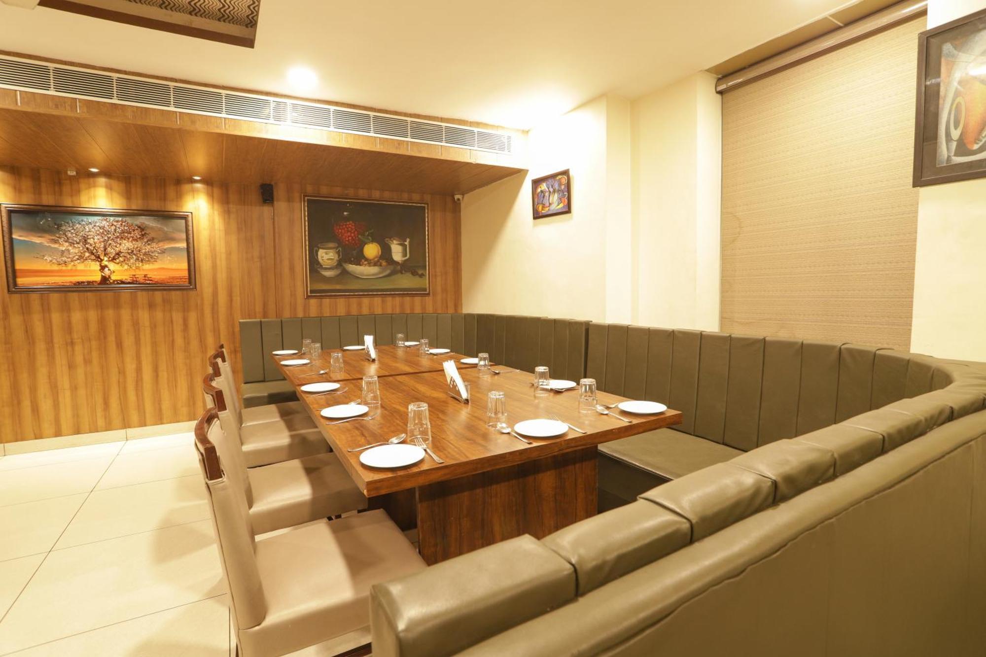 Hotel Razia Inn Hisār Zewnętrze zdjęcie