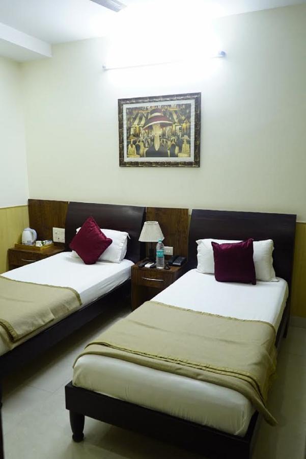 Hotel Razia Inn Hisār Zewnętrze zdjęcie