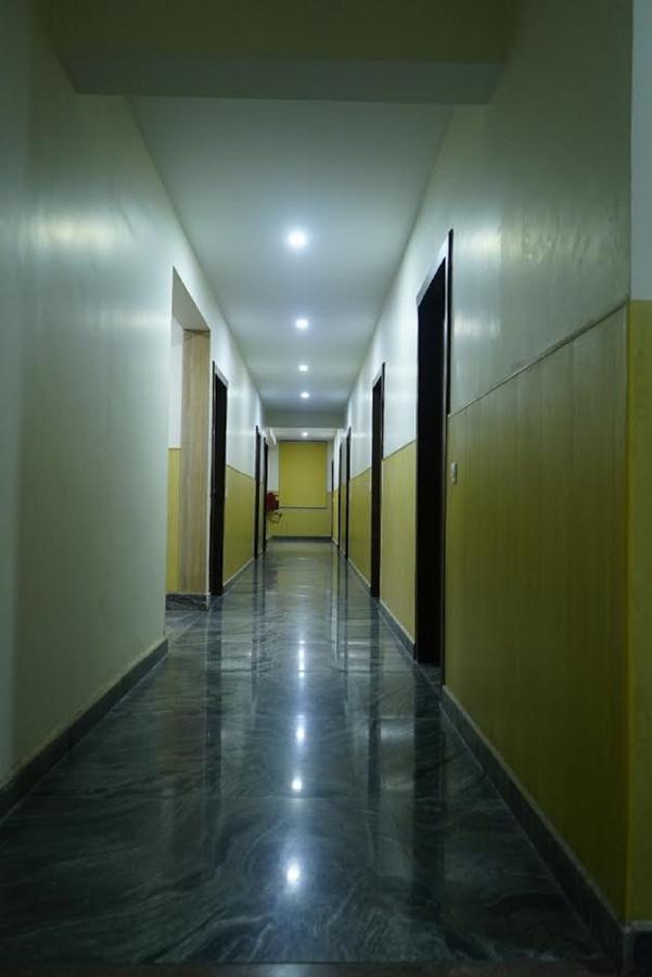 Hotel Razia Inn Hisār Zewnętrze zdjęcie
