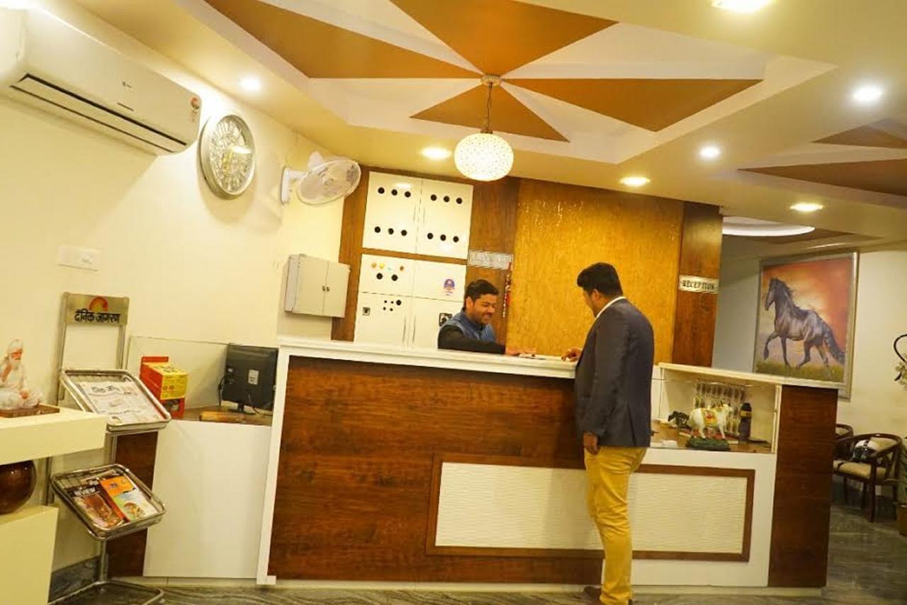 Hotel Razia Inn Hisār Zewnętrze zdjęcie